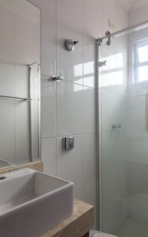 Casa à venda com 125m², 3 quartos e 2 vagas Casa à venda com 125m², 3 quartos e 2 vagasBanheiro Social
