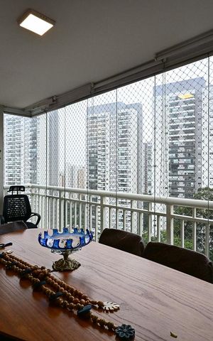 Apartamento à venda com 75m², 2 quartos e 2 vagasVaranda