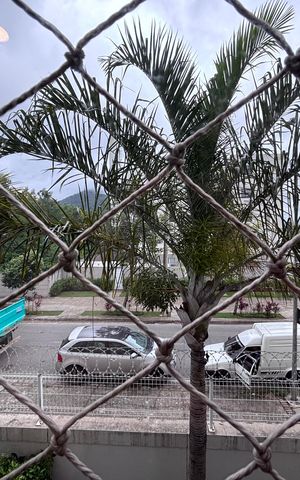 Apartamento à venda com 75m², 2 quartos e 1 vagaVaranda