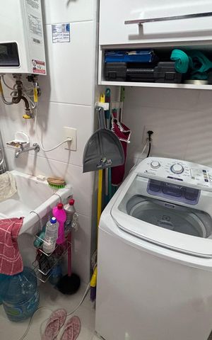 Apartamento à venda com 75m², 2 quartos e 1 vagaÁrea de Serviço