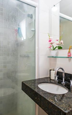Apartamento à venda com 54m², 2 quartos e 1 vaga Apartamento à venda com 54m², 2 quartos e 1 vagaBanheiro 2