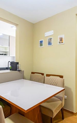 Apartamento à venda com 54m², 2 quartos e 1 vaga Apartamento à venda com 54m², 2 quartos e 1 vagaSala
