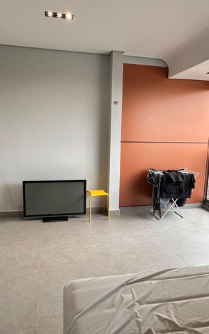 Studio à venda com 28m², 1 quarto e sem vaga
