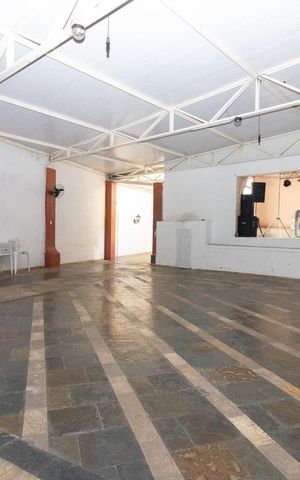 Casa de condomínio à venda com 480m², 7 quartos e 2 vagas Casa de condomínio à venda com 480m², 7 quartos e 2 vagasÁrea Comum