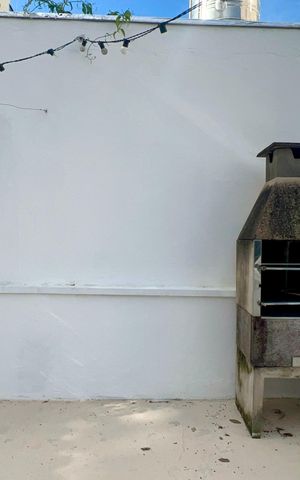 Casa à venda com 116m², 3 quartos e 1 vaga Casa à venda com 116m², 3 quartos e 1 vagaChurrasqueira