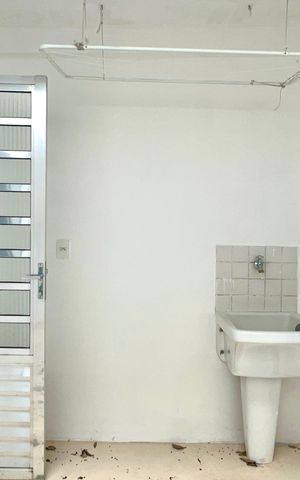 Casa à venda com 116m², 3 quartos e 1 vaga Casa à venda com 116m², 3 quartos e 1 vagaÁrea de Serviço