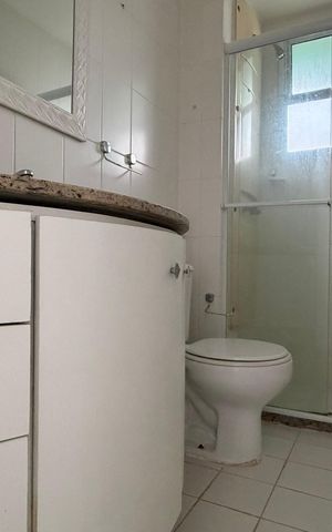 Apartamento à venda com 77m², 2 quartos e 1 vaga Apartamento à venda com 77m², 2 quartos e 1 vagaBanheiro da suíte 2