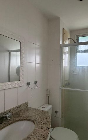 Apartamento à venda com 77m², 2 quartos e 1 vaga Apartamento à venda com 77m², 2 quartos e 1 vagaBanheiro da suíte 2