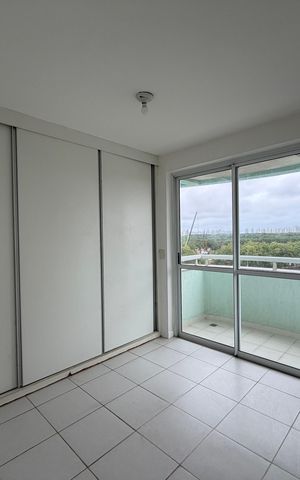 Apartamento à venda com 77m², 2 quartos e 1 vaga Apartamento à venda com 77m², 2 quartos e 1 vagaSuíte 2