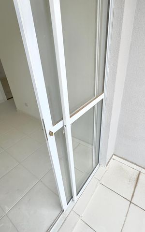 Apartamento para alugar com 66m², 3 quartos e 1 vaga Apartamento para alugar com 66m², 3 quartos e 1 vagaVaranda