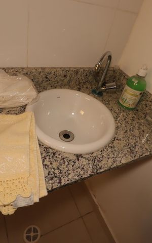 Apartamento para alugar com 49m², 2 quartos e 1 vagaBanheiro da Suíte - Pia