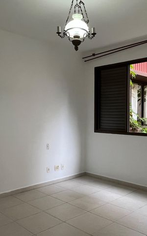 Apartamento para alugar com 189m², 3 quartos e 2 vagasSuíte