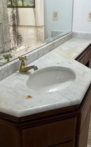 Apartamento para alugar com 189m², 3 quartos e 2 vagasLavabo