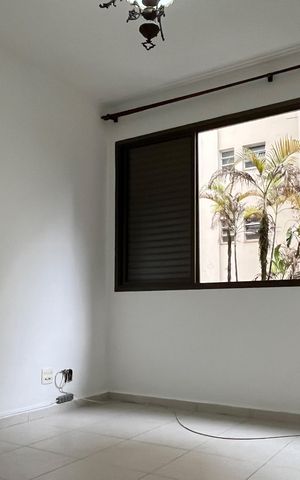 Apartamento para alugar com 189m², 3 quartos e 2 vagasQuarto 2