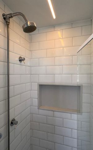 Apartamento à venda com 160m², 2 quartos e 2 vagas Apartamento à venda com 160m², 2 quartos e 2 vagasSuíte - Banheiro