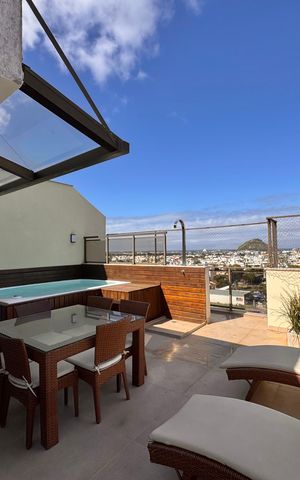 Apartamento à venda com 160m², 2 quartos e 2 vagas Apartamento à venda com 160m², 2 quartos e 2 vagasVaranda/Terraço