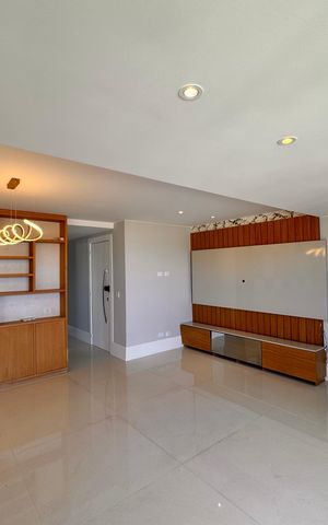 Apartamento à venda com 160m², 2 quartos e 2 vagas Apartamento à venda com 160m², 2 quartos e 2 vagasSala
