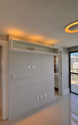 Apartamento à venda com 160m², 2 quartos e 2 vagas Apartamento à venda com 160m², 2 quartos e 2 vagasSuíte