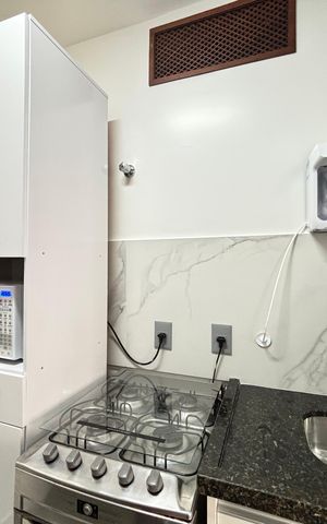 Apartamento para alugar com 32m², 1 quarto e 1 vaga Apartamento para alugar com 32m², 1 quarto e 1 vagaCozinha