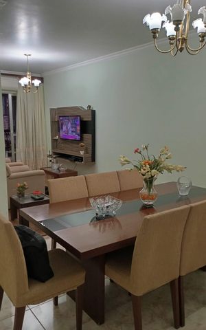Apartamento para alugar com 120m², 2 quartos e 1 vaga Apartamento para alugar com 120m², 2 quartos e 1 vagaSala