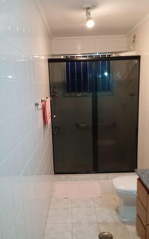 Apartamento para alugar com 120m², 2 quartos e 1 vaga Apartamento para alugar com 120m², 2 quartos e 1 vagaBanheiro