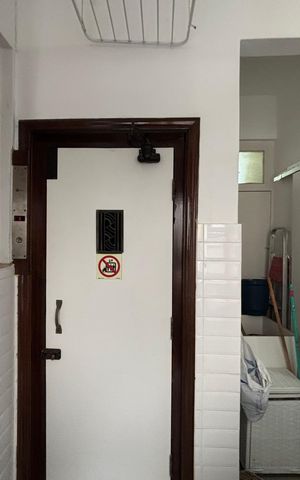 Apartamento à venda com 292m², 4 quartos e 1 vaga Apartamento à venda com 292m², 4 quartos e 1 vagaÁrea de serviço