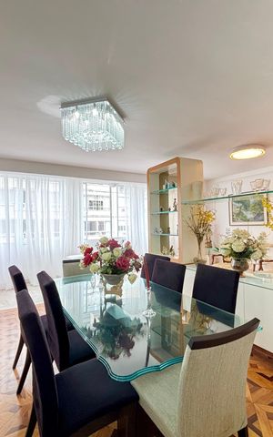 Apartamento à venda com 292m², 4 quartos e 1 vaga Apartamento à venda com 292m², 4 quartos e 1 vagaSala