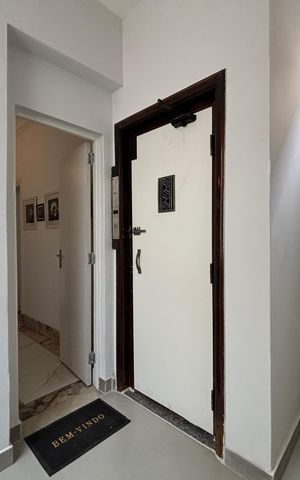 Apartamento à venda com 292m², 4 quartos e 1 vaga Apartamento à venda com 292m², 4 quartos e 1 vagaÁrea comum