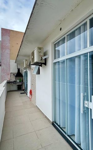 Apartamento à venda com 292m², 4 quartos e 1 vaga Apartamento à venda com 292m², 4 quartos e 1 vagaVaranda - Sala