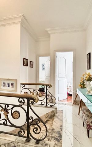 Apartamento à venda com 292m², 4 quartos e 1 vaga Apartamento à venda com 292m², 4 quartos e 1 vagaCorredor