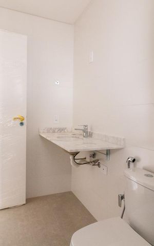 Apartamento à venda com 86m², 2 quartos e 1 vaga Apartamento à venda com 86m², 2 quartos e 1 vagaBanheiro da Suíte
