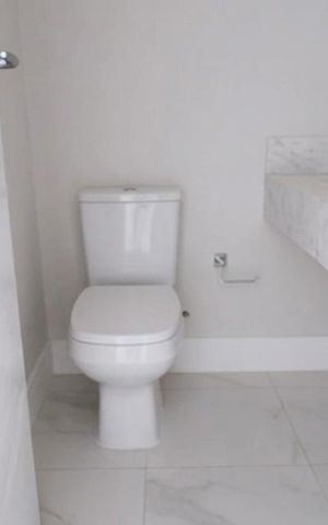 Apartamento à venda com 86m², 2 quartos e 1 vaga Apartamento à venda com 86m², 2 quartos e 1 vagaLavabo