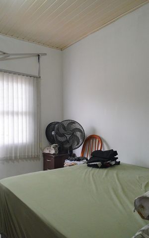 Casa à venda com 180m², 2 quartos e 8 vagasQuarto 1