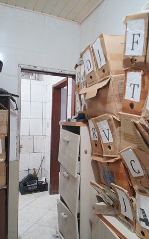 Casa à venda com 180m², 2 quartos e 8 vagasQuarto 2