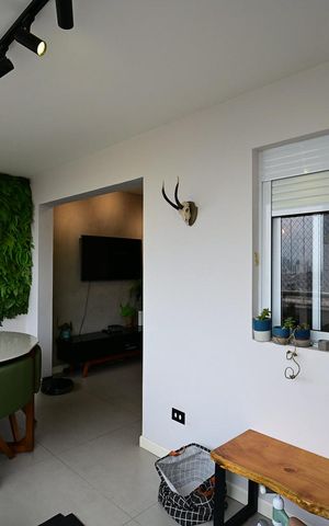 Apartamento à venda com 75m², 2 quartos e 2 vagasVaranda
