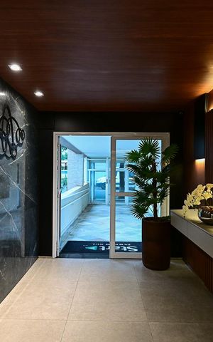 Apartamento à venda com 75m², 2 quartos e 2 vagasHall Social