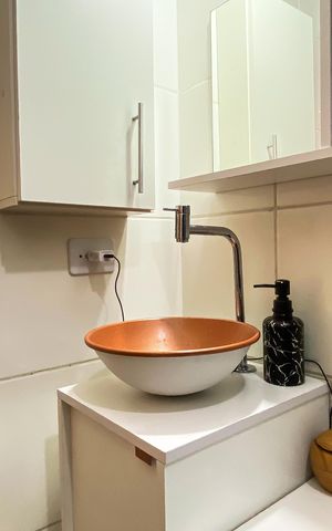 Apartamento à venda com 38m², 2 quartos e sem vaga Apartamento à venda com 38m², 2 quartos e sem vagaBanheiro