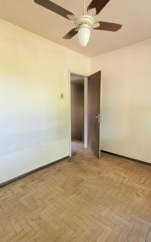 Casa à venda com 130m², 3 quartos e 2 vagas Casa à venda com 130m², 3 quartos e 2 vagasQuarto 2
