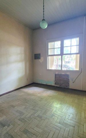 Casa à venda com 130m², 3 quartos e 2 vagas Casa à venda com 130m², 3 quartos e 2 vagasQuarto 3