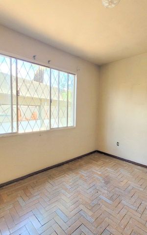 Casa à venda com 130m², 3 quartos e 2 vagas Casa à venda com 130m², 3 quartos e 2 vagasQuarto 1