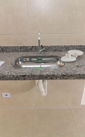Apartamento à venda com 39m², 2 quartos e sem vaga Apartamento à venda com 39m², 2 quartos e sem vagaCozinha e Área de Serviço