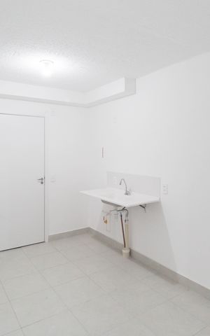 Apartamento para alugar com 32m², 2 quartos e sem vaga Apartamento para alugar com 32m², 2 quartos e sem vagaSala / Cozinha