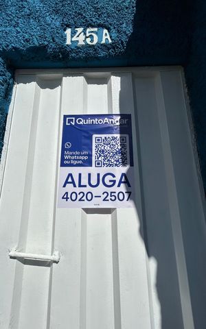 Casa à venda com 70m², 2 quartos e sem vaga Casa à venda com 70m², 2 quartos e sem vagaFachada