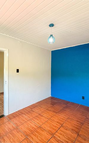 Casa à venda com 70m², 2 quartos e sem vaga Casa à venda com 70m², 2 quartos e sem vagaSala/cozinha