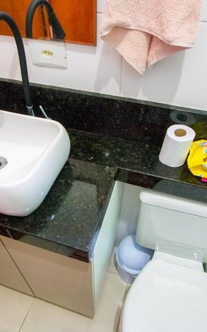 Apartamento à venda com 82m², 2 quartos e 1 vaga Apartamento à venda com 82m², 2 quartos e 1 vagaBanheiro