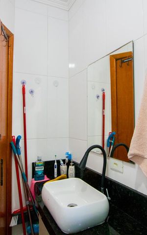 Apartamento à venda com 82m², 2 quartos e 1 vaga Apartamento à venda com 82m², 2 quartos e 1 vagaBanheiro