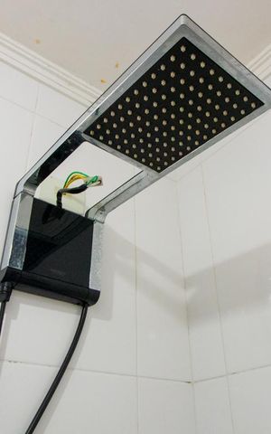 Apartamento à venda com 82m², 2 quartos e 1 vaga Apartamento à venda com 82m², 2 quartos e 1 vagaBanheiro