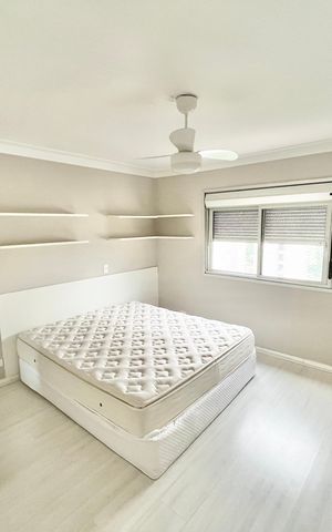 Apartamento à venda com 208m², 3 quartos e 1 vaga Apartamento à venda com 208m², 3 quartos e 1 vagaQuarto - 1 Suíte