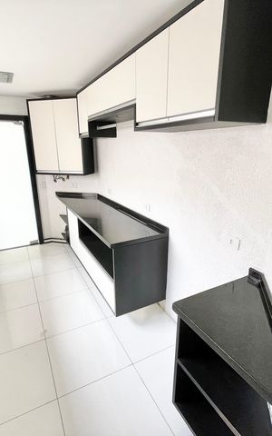 Apartamento à venda com 208m², 3 quartos e 1 vaga Apartamento à venda com 208m², 3 quartos e 1 vagaCozinha 2