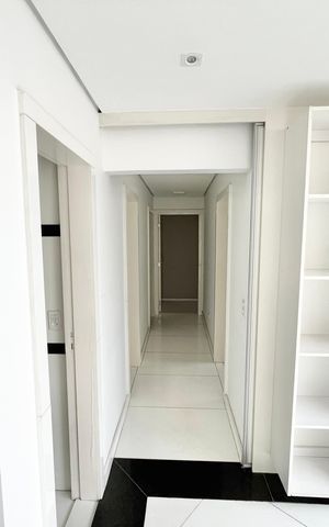 Apartamento à venda com 208m², 3 quartos e 1 vaga Apartamento à venda com 208m², 3 quartos e 1 vagaCorredor